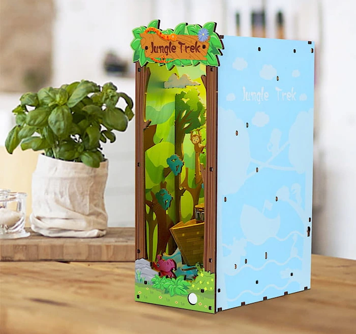 Book nook model Sekrety Dżungli