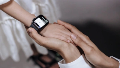 Jak wybrać bezpieczny i funkcjonalny smartwatch dla najmłodszych baner mobile